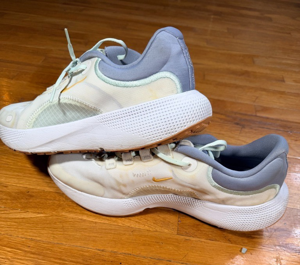 Size 11.5 - Nike React Escape RN White Glacier Grey W